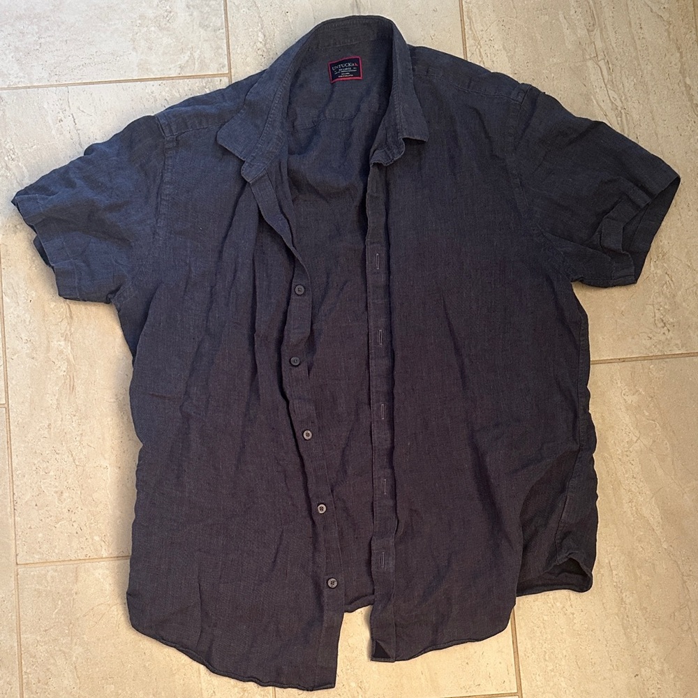UNTUCKit Men's Casual Dark Gray Button Down Shirt, Linen
